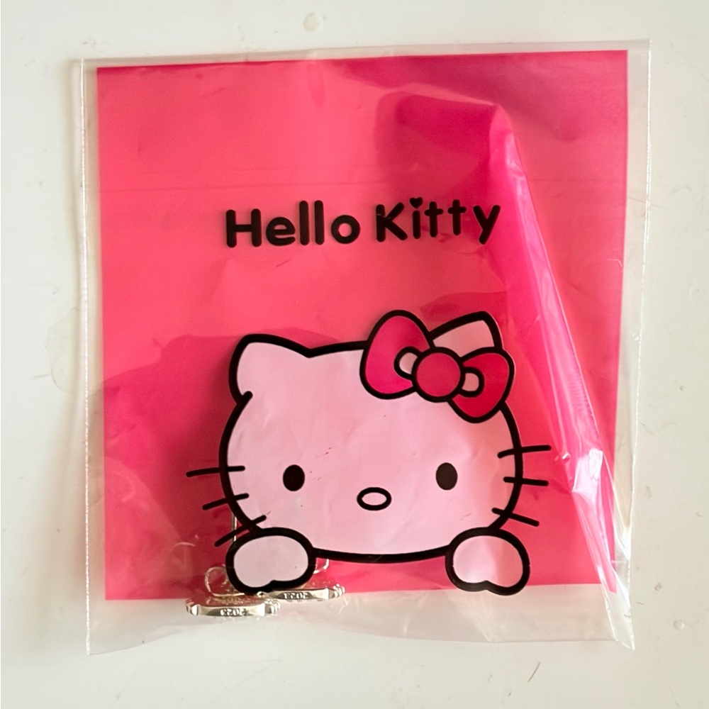 Hello Kitty Kawaii Sparkly Earrings